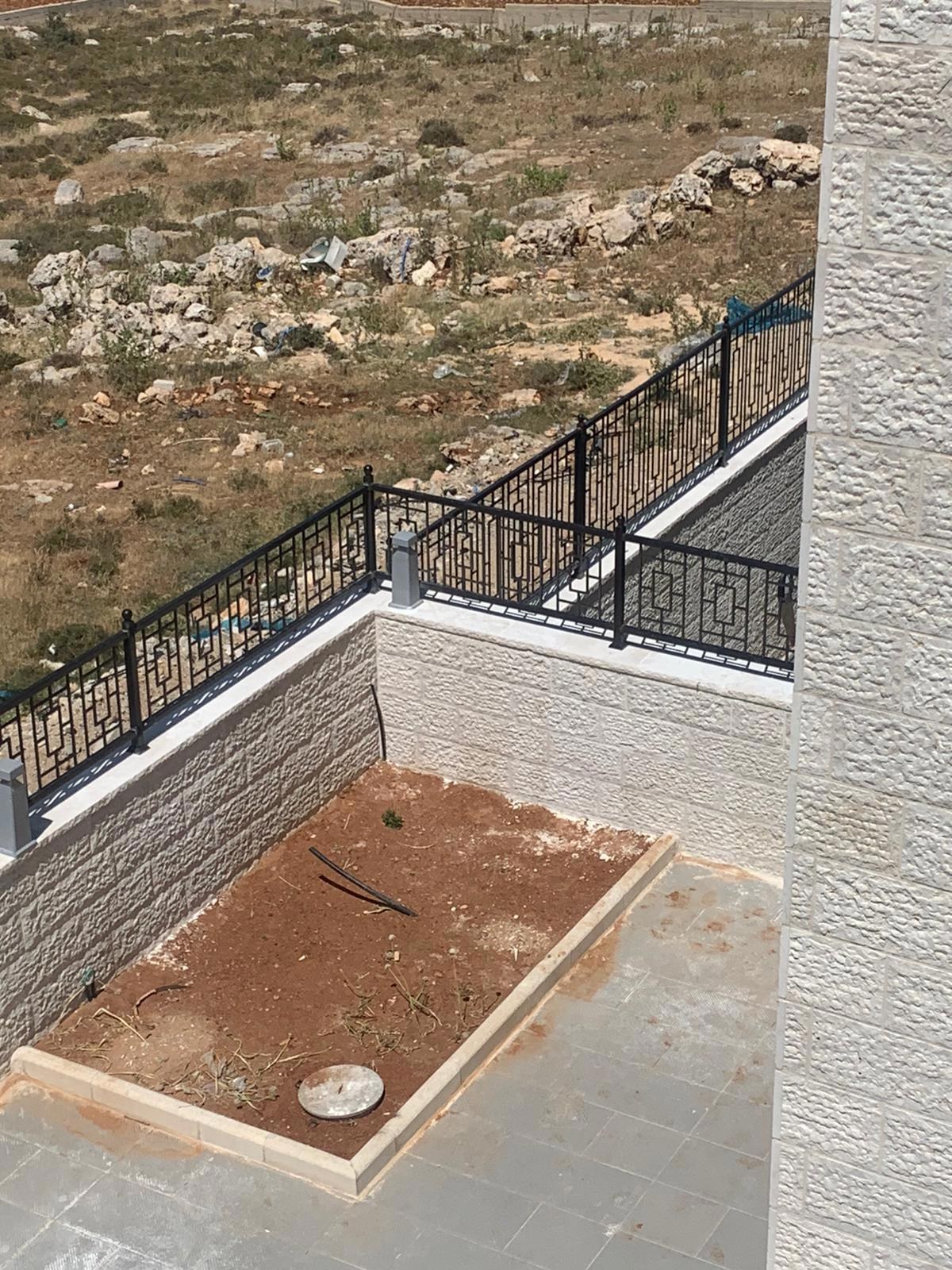 איירון טנטש עבודות מסגרות – תמונה 2